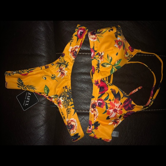 NWT Zaful Yellow floral tie back bikini - Picture 3 of 5